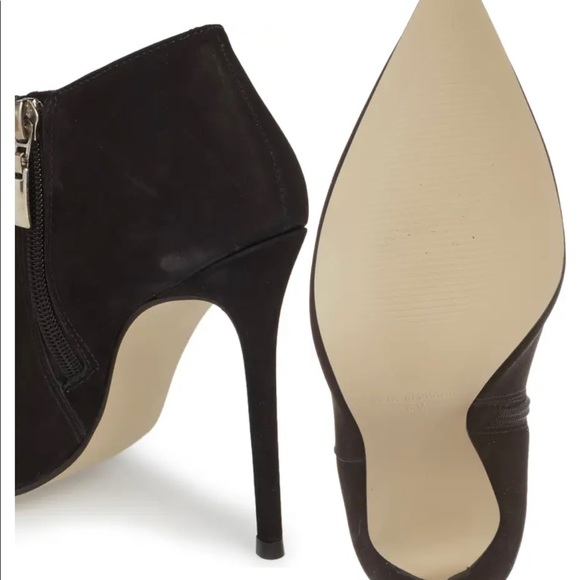 Steve Madden Genuine Leather Red Bootie - Picture 5 of 5